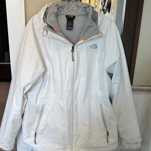 The North Face Women's Gray and White Ski Jacket